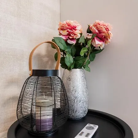 Lejlighed New Stylish 1-bedroom Flat In Business District *