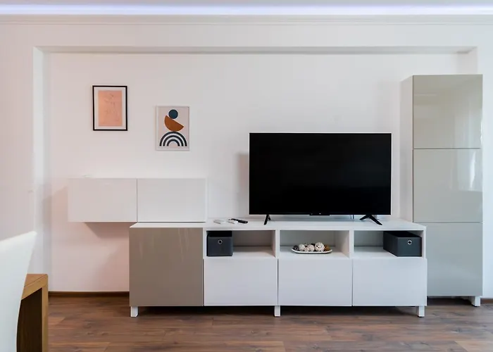 New Stylish 1-bedroom Flat In Business District 아파트