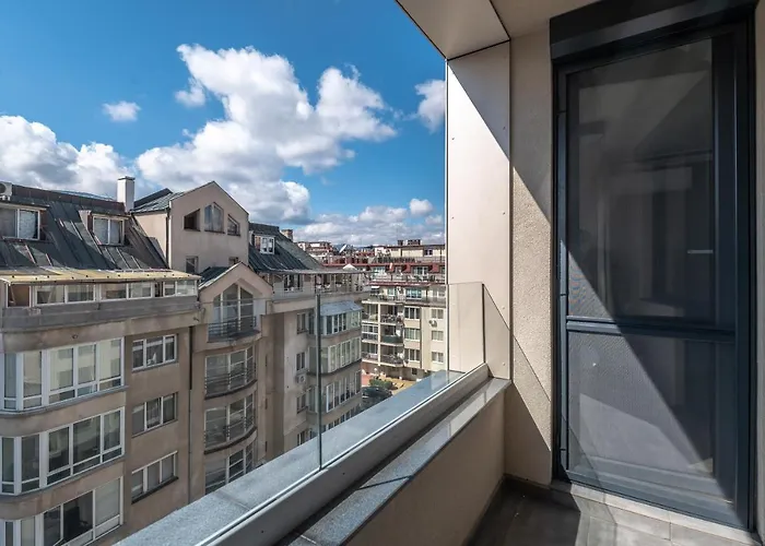 아파트 New Stylish 1-bedroom Flat In Business District 소피아